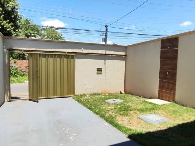 #206 - Casa para Venda em Goiânia - GO - 2